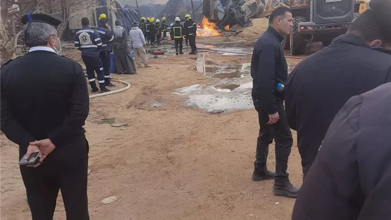 بـ 3 سيارات.. إخماد حريق إثر انفجار خط غاز أرضي بمنطقة حدائق القبة