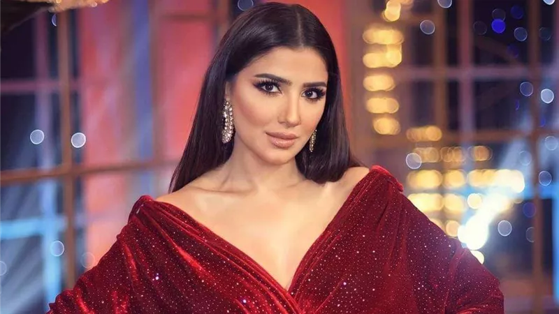 بفستان أحمر.. مي عمر تخطف أنظار المتابعين في أحدث ظهور لها