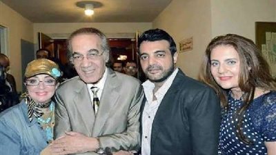 حقيقة إصابة عائلة محمود ياسين بـكورونا قبل حفل التأبين اليوم