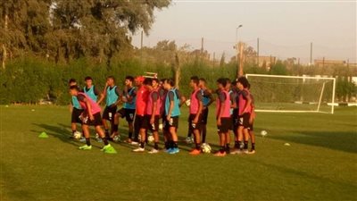 فرج عامر يفتح النار على المتسببين في انسحاب منتخب الشباب
