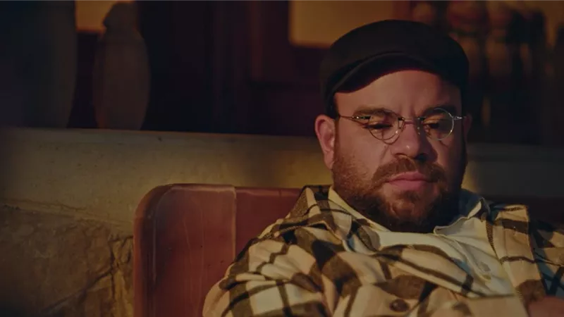 محمد عبد الرحمن يتصالح مع زوجته ومفاجأة جديدة في كشف مستعجل