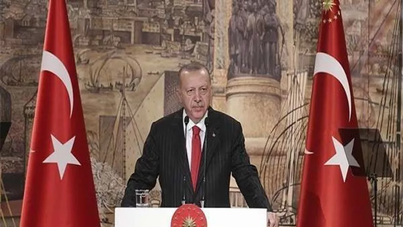 فضائح حكومة اردوغان.. شهادات مزورة وتجاوزات بالملايين