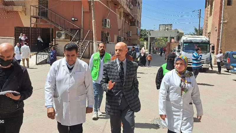 وكيل صحة الشرقية يتفقد جودة الخدمات بمستشفى بلبيس