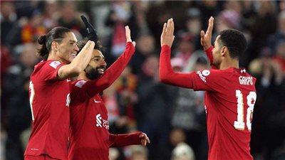 صلاح يقود الهجوم.. تشكيل ليفربول أمام أرسنال في الدوري الإنجليزي