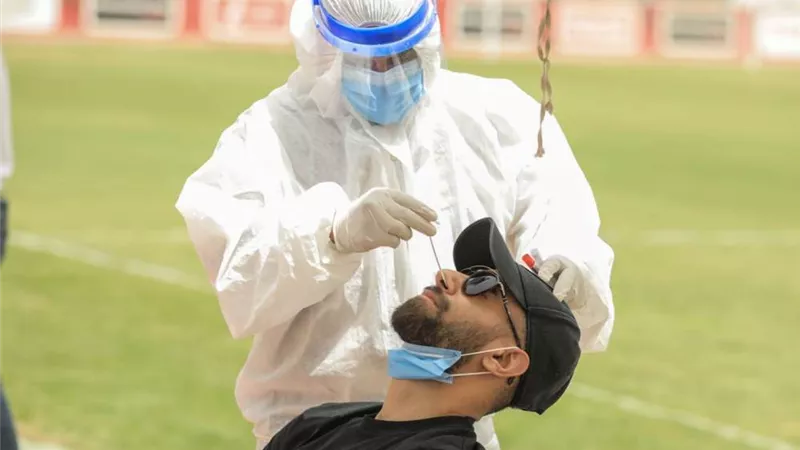 الأهلي يعلن إجراء مسحة جديدة لـ ثلاثي الأهلي