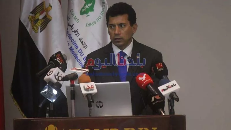 أشرف صبحي يعلن تواجد بيج رامي في حفل افتتاح مونديال اليد وسر غياب صلاح