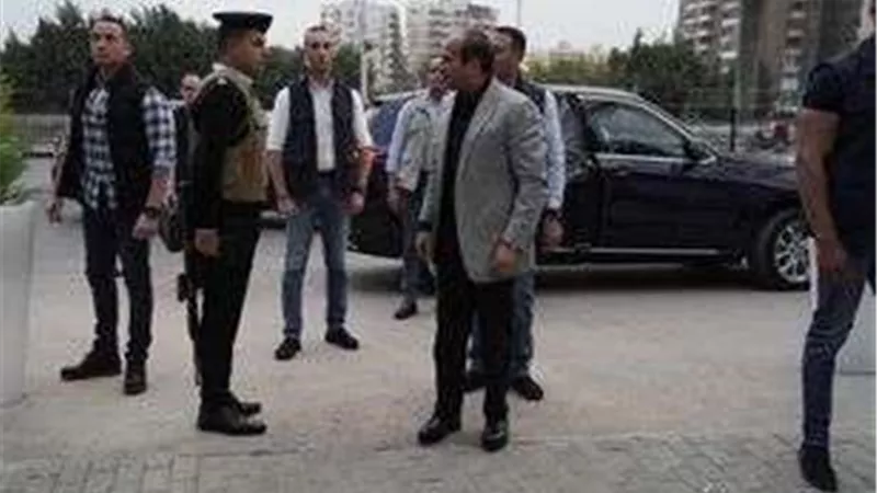 الرئيس السيسى: شعرت بفخر واعتزاز بما رأيته من انضباط والتزام من ضباط وأفراد القسم