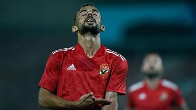 قرار صادم من إدارة الأهلي تجاه أحمد عبدالقادر