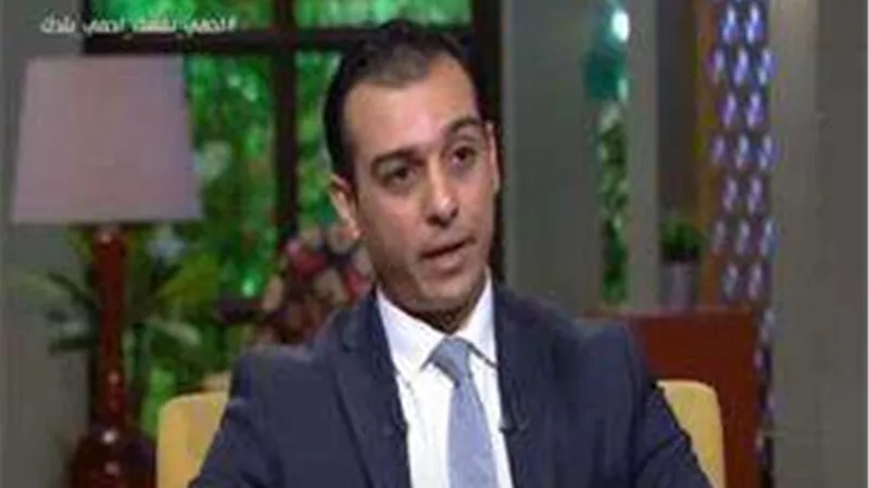 أستاذ علم أوبئة يوضح خطر استخدام المضادات الحيوية بدون روشتة