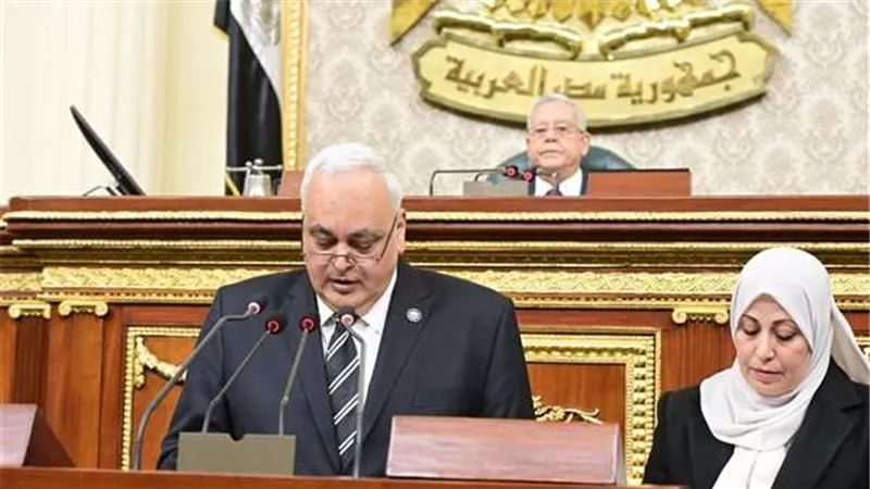 النواب يوافق على تعديلات تحدد 7 حالات لفصل طالب كلية الشرطة