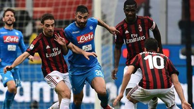 قناة مجانية تنقل مباراة ميلان ونابولي في دوري أبطال أوروبا