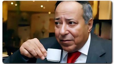 صلاح السعدني ضيف شرف 