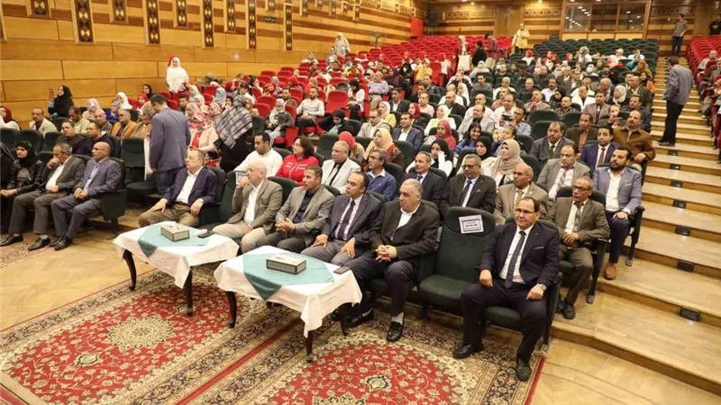 نائب محافظ المنيا يشهد احتفالية «طلاب قادرون باختلاف ومبدعون»| صور