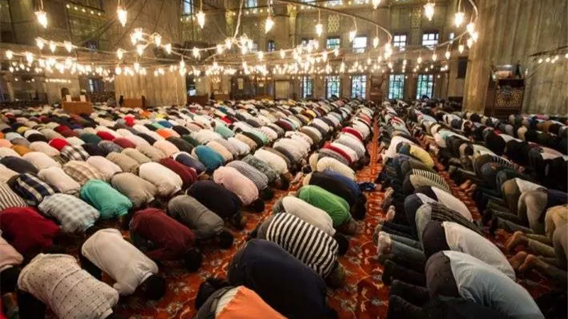 معلومات هامة عن صلاة  التراويح .. لازم تعرفها