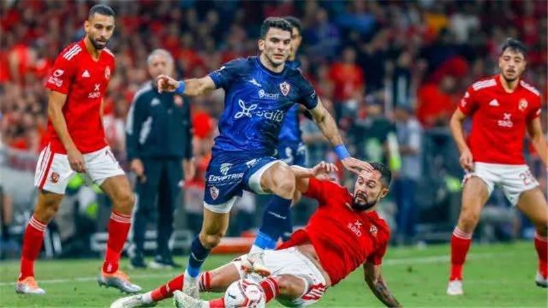 تاريخ مواجهات كأس السوبر المصري في الإمارات