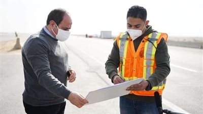 تطهير وتبطين الترع والمصارف تزامنا مع افتتاح الطريق الدائري الأوسطي