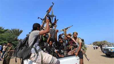 مقتل وإصابة 12 شخص في قصف لمليشيات الحوثي على مدينة الحديدة باليمن