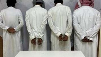 القبض على 4 أشخاص بحوزتهم أقراص الإمفيتامين المخدر بالسعودية
