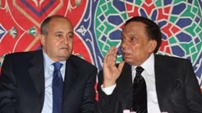 عادل إمام ينعي الراحل وحيد حامد