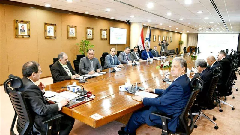وزير البترول: الصحراء الغربية أحد أهم مناطق الإنتاج البترولى فى مصر