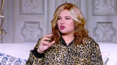 وفاء مكي تفتح النار على السوشيال ميديا: مبحبش اتعامل معاهم