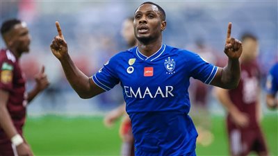 إيجالو يتقدم للهلال على النصر في الشوط الأول بدوري روشن السعودي