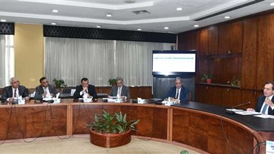 وزير البترول يؤكد على أهمية زيادة معدلات الإنتاج من الزيت الخام