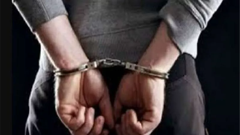حبس صاحب مخزن لحيازته 700 ألف قطعة ألعاب نارية بالقاهرة