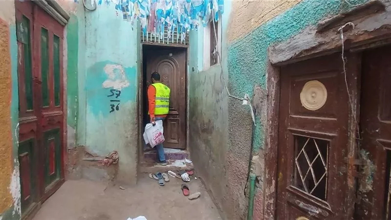 محافظ المنوفية : توزيع 19 طن لحوم على الأسر الأولى بالرعاية