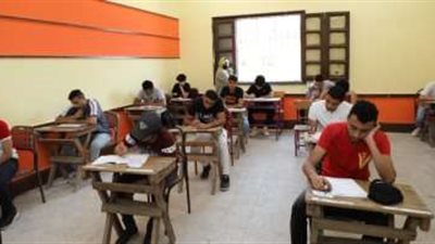 التعليم: تعليمات جديدة بامتحان مادة الرياضيات للثانوية العامة لطلاب الدمج