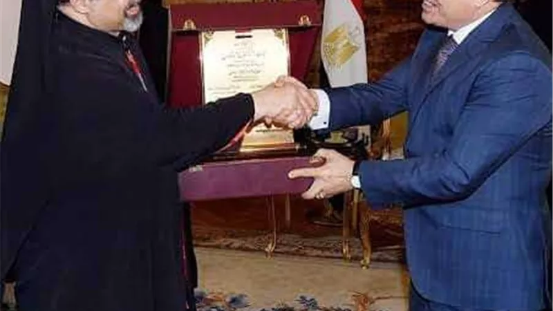 بطريرك الكاثوليك يهنئ الرئيس وقيادات الدولة بـ عيد الفطر المبارك