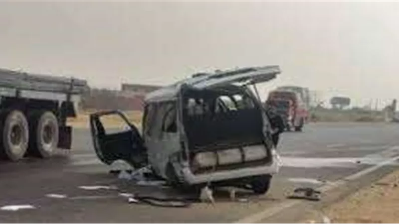 إصابة 6 أشخاص إثر انقلاب سوزوكي بطريق مصر الإسماعيلية الصحراوى