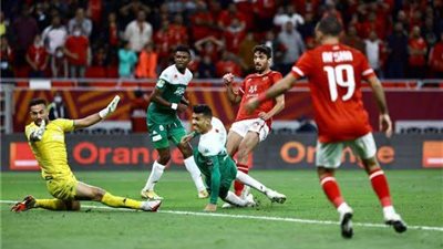 أحمد حسن يعلن قائمة غيابات لاعبي الأهلي أمام الرجاء بدوري أبطال أفريقيا
