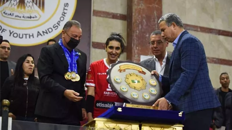 طائرة سيدات الأهلي تحقق اللقب رقم 101 تاريخيًا بعد الفوز على الزمالك
