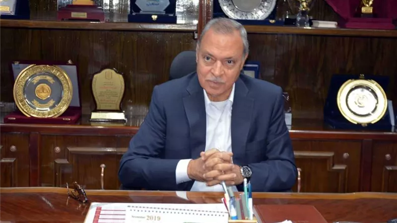 الهجان.. توزيع الهدايا على الأطفال في احتفالات عيد الفطر بالقليوبية