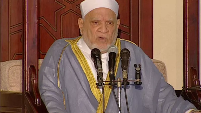 خطيب الأزهر يحذر من نشر الفاحشة عبر وسائل التواصل الاجتماعي ‏