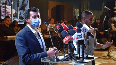 وزير الرياضة يطمئن على بعثة منتخب اليابان لليد