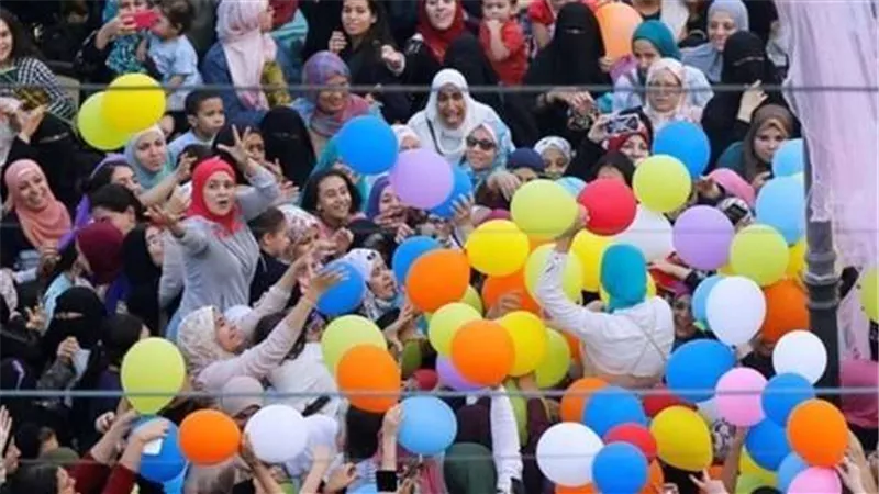 تعرف على الإجازات الرسمية المتبقية في 2023
