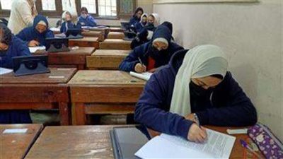 التعليم توجه تعليمات هامة بشأن امتحانات صفوف النقل.. تعرف عليها