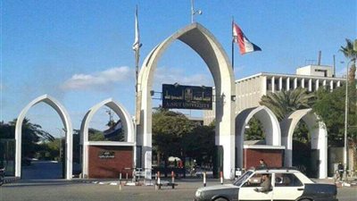الأولى من نوعها.. جامعة أسيوط تعلن نجاح عملية استئصال ورم من العظم