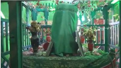 بعد رمضان.. توافد المئات إلي سلطان العارفين بالغربية