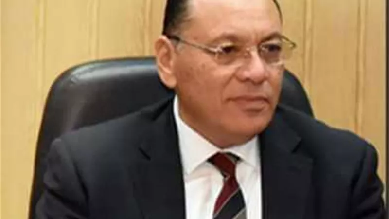 محافظ الشرقية يوجه بدعم وحماية حقوق المواطنين ومواجهة الممارسات الاحتكارية