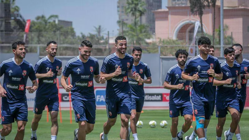 الأهلي يختتم استعداداته في القاهرة قبل السفر إلى المغرب