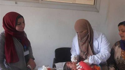 صحة المنيا تنظم قافلة طبية بقرية أولاد الشيخ بمركز مغاغة