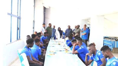 محترفين الهلال السوداني يغادرون إلى القاهرة.. لهذا السبب