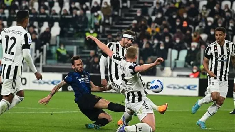 إنتر ميلان يتأهل لنهائي كأس إيطاليا بعد الفوز على يوفنتوس