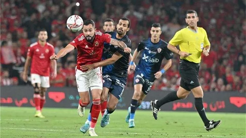 اتحاد الكرة يُعلن تفاصيل مباراة السوبر بين الزمالك والأهلي