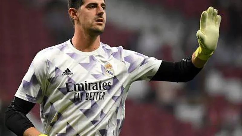 عودة كورتوا.. تشكيل ريال مدريد أمام ألميريا في الدوري الإسباني