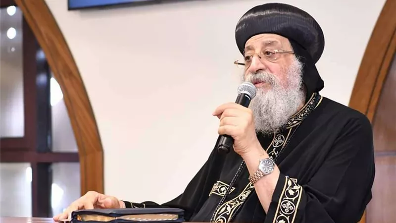 البابا تواضروس يلتقي صحفيي الملف القبطي بـ المقر البابوي