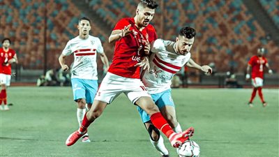 بعد مشاركته أمام الرجاء مُصابا.. برنامج تأهيلي مُكثف لمهاجم الأهلي قبل مواجهة الزمالك